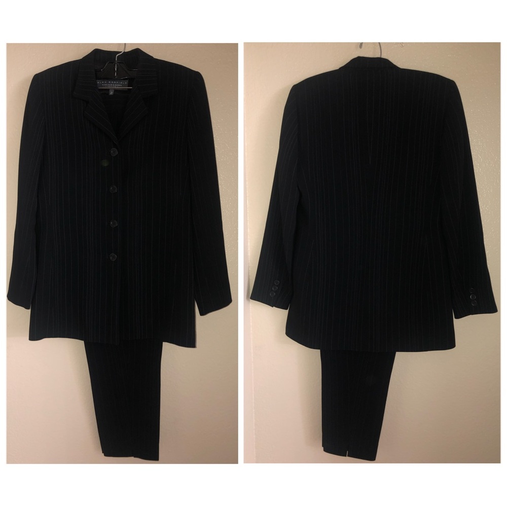 Alex Garfield Black/White Pinstripe 3 pc Women’s Suit Size 2P